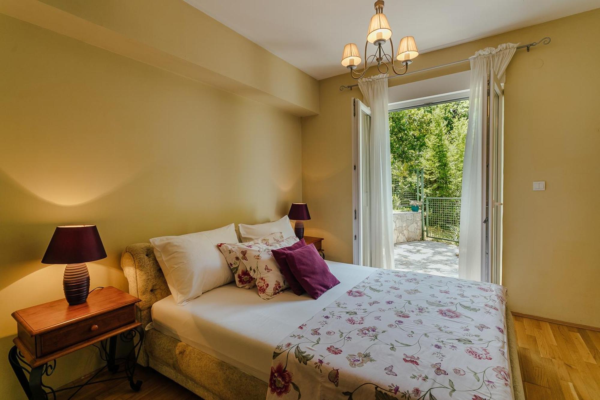 Poolside Apartments Miljan I Ranko Херцег Нови Стая снимка