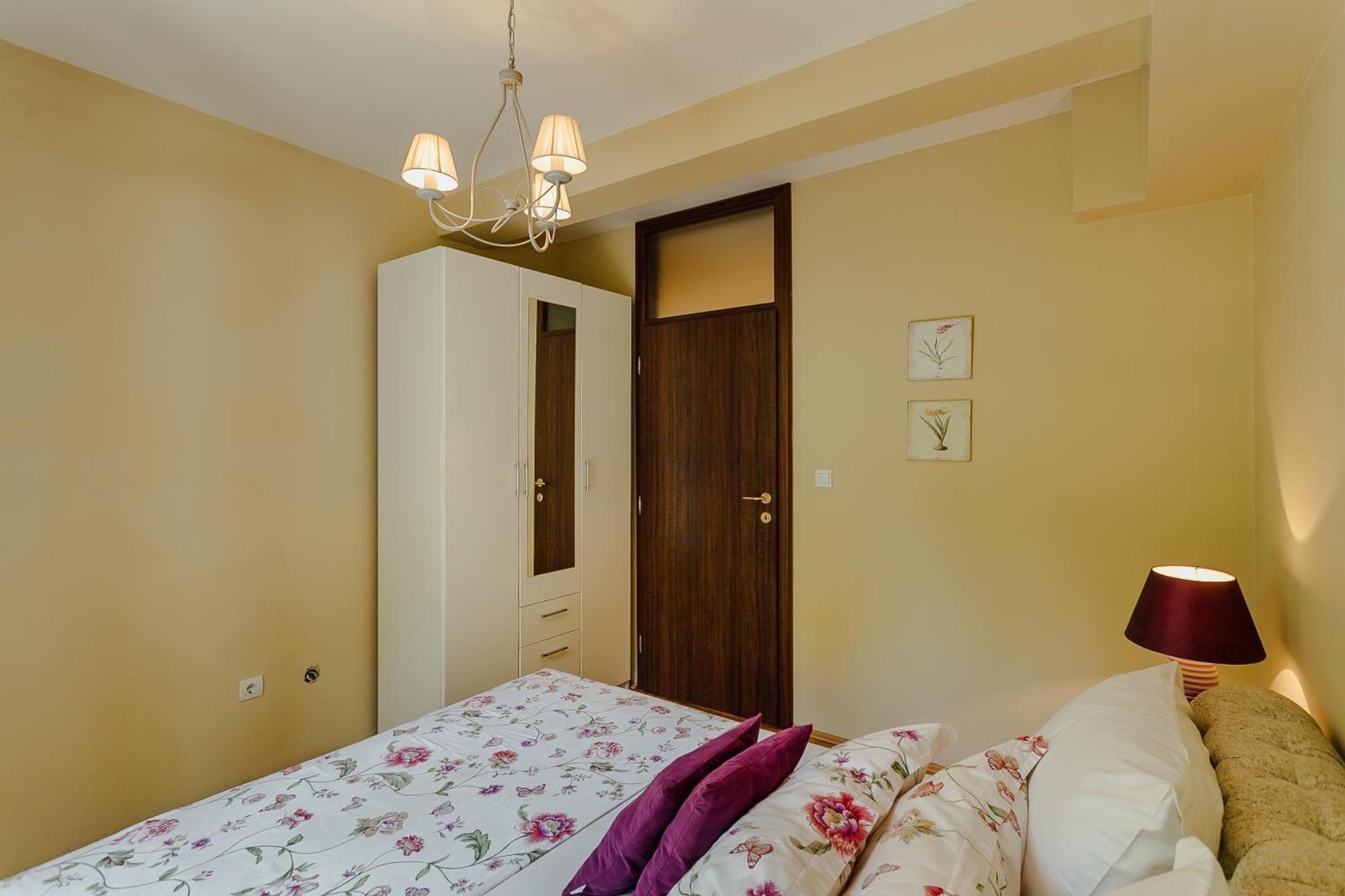 Poolside Apartments Miljan I Ranko Херцег Нови Стая снимка
